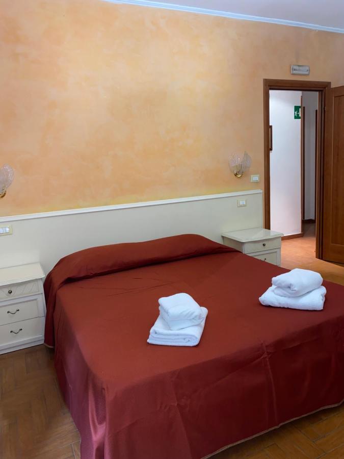 Residenza Hotel Róma Kültér fotó