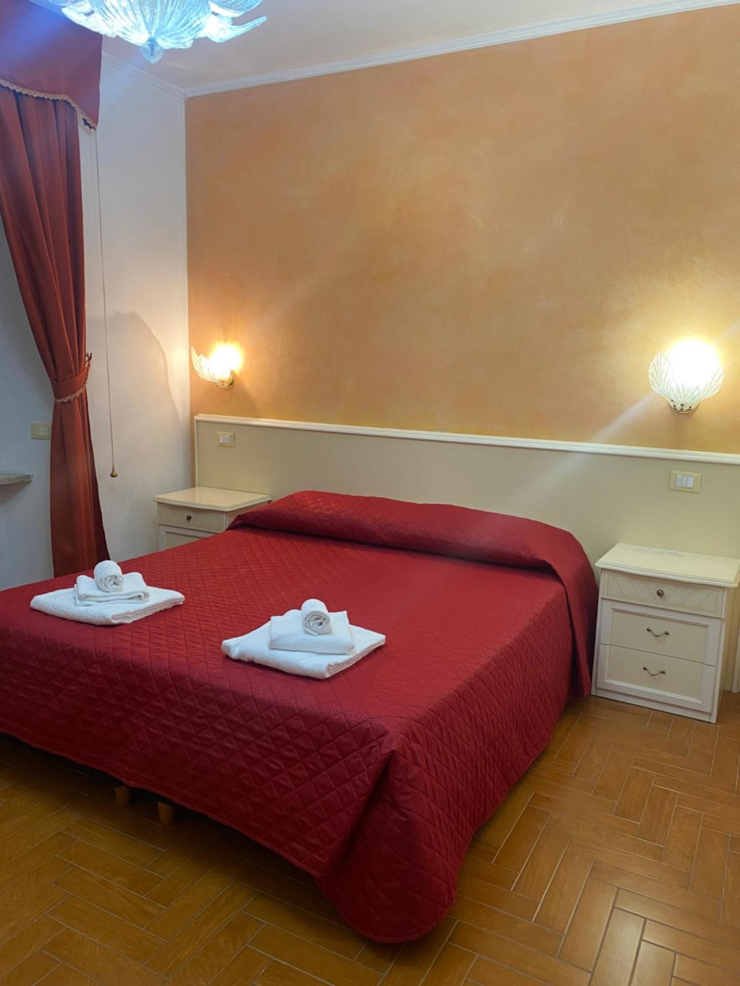 Residenza Hotel Róma Kültér fotó