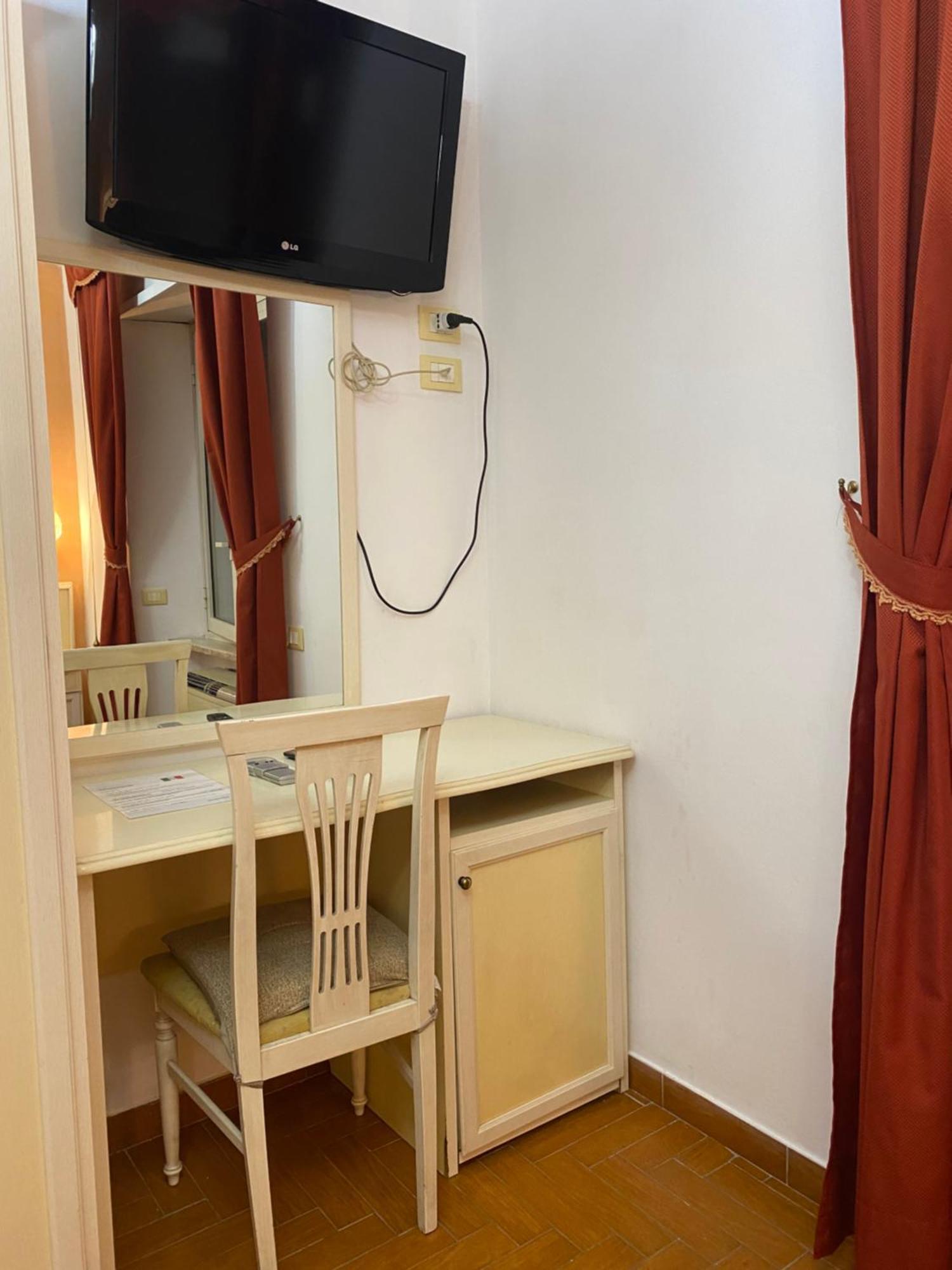 Residenza Hotel Róma Kültér fotó